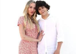 Catch up with the entire epic season on @usa_network at the link in our bio! Temptation Island 2021 Are Tommaso And Valentina Sensationally Back Together World Stock Market