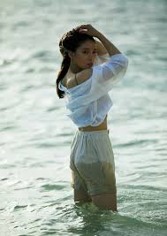 土屋太鳳】高画質エロ画像139枚｜セクシー写真集＆デカパイ着衣巨乳ショット | エロ画像まとめエロトック!!