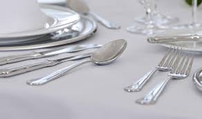 One of the simplest patterns on the market which might explain its long endurance since it was first designed around 1760. A Brief History Of The Spoon