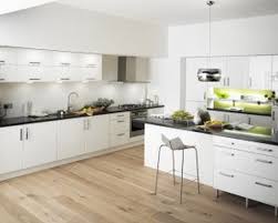 Remodeling Tips To Change Your Modern White Kitchen Cabinet Remodel From Extinct To Extant In 2020 White Modern Kitchen Kitchen Backsplash Designs Contemporary Kitchen