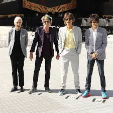 Hij werd wereldberoemd als de drummer van de . Lljipxrhjhnl0m