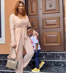 Lilian esoro speaks on her rumored pregnancy for blossom chukwujekwu. Lilian Esoro In Trouble Juliet Ibrahim And Other Major Breakups