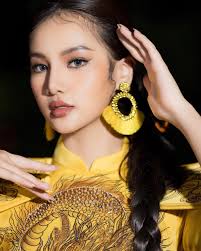 VietNam international junior fashion week ❤️❤️❤️ Dress from: @linh.thach.3689  #fashionweek#lily