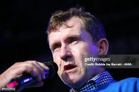 660 Dean Hoyle Stock Photos, High-Res Pictures, and Images