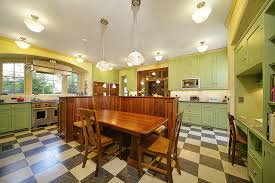 Linoleum is often confused with vinyl flooring, as they can appear very similar, but the materials that make up linoleum flooring and vinyl flooring differ vastly. 9 Flooring Types For A Charming Country Kitchen
