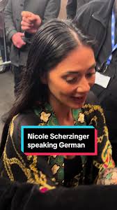 Who Plays Young Norma in Braodwah