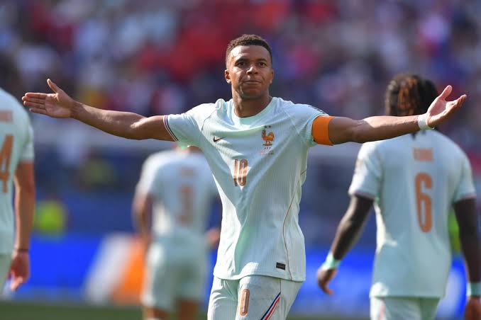 Mbappe phá thêm kỷ lục World Cup - Báo VnExpress Thể thao
