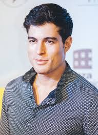 Danilo Carrera's Instagram, Twitter & Facebook