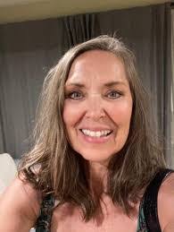 Karen Bowley's Instagram, Twitter & Facebook