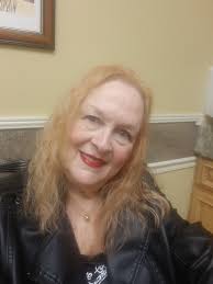 Introduction and Location Sharing in Happy Hippies Group