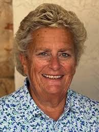 Tracy Moy's Instagram, Twitter & Facebook