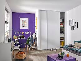 Créer une ouverture sur mesure est un vrai jeu d'enfant avec une porte de placard coulissante recoupable. 2 Portes De Placard Coulissantes Blizz Blanc Veine 180 X 250 Cm Castorama