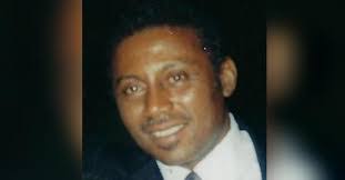 Yesenia Carroll's Instagram, Twitter & Facebook