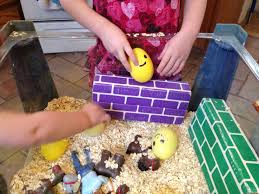 Pin By Rabbit Track Day Care Emily On Theme Humpty Dumpty Nursery Rhymes Activities Nursery Rhyme Crafts Nursery Rhymes Preschool