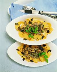 Pates A La Viande Hachee De Veau Et Pesto Aux Graines De Courge Rezept Swissmilk Rezept