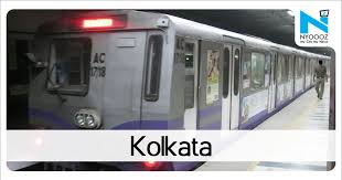 Long queues were seen outside liquor shops on may 15. Not In Favour Of Lockdown But Follow Covid Norms Kolkata Nyoooz