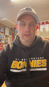 Mark Schmidt and Gerry McNamara. Good dudes. Thanks to edfayette.realestate  and @chinsurance.