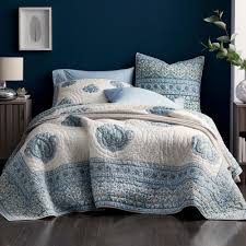 The Company Store Stockton Multicolored Floral Medallion Cotton Full Queen Quilt 50300q Fq Multi In 2020 The Company Store Queen Quilt Company Store Quilts
