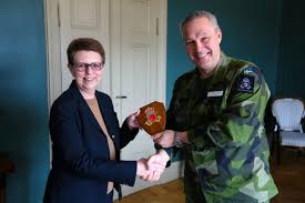 Glädje genom positiv attityd och underhållning. Grunden Lagd For Samarbete Mellan Forsvarsmakten Och Region Skane Forsvarsmakten