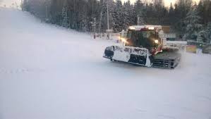 Kapka alkoholu, štědrá dávka cukru a kopec tučné šlehačky vám zaručeně spraví náladu. Ski Areal Vankuv Kopec Lyzovani Beskydy Cz