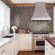 Bottle caps create an interesting look suitable for a kitchen with vintage flair. Brown Moroccan Kitchen Backsplash Design Ideas