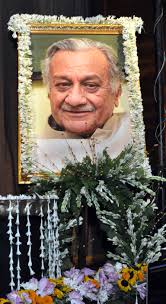 Sangeet Ashram's Pranam with Sur-murchhana