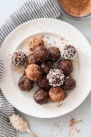Chocolate Mushroom Paleo No Bake Energy Balls Reishi Chaga Recipe Healthy Dessert Recipes Easy Stuffed Mushrooms Healthy Desserts Easy
