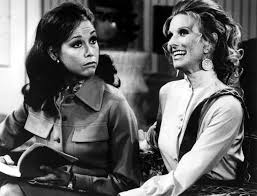 Cloris Leachman Dead: 8-Time Emmy Winner, 'Last Picture Show' Oscar Winner  Was 94