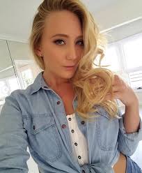 Белую жопу aj applegate трахает большой член негра и телка орет. A J Applegate Biography Age Net Worth Contacts Husband Children