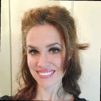 Ashley Parenteau's Instagram, Twitter & Facebook