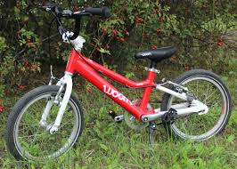 Woom 3 Das Kinderrad Unsere Erfahrungen Damit Auf Http Lifestylemommy Me 2015 10 07 Kids Kinderfahrrad Von Woom Bikes R Kinder Fahrrad Kinderfahrrad Fahrrad