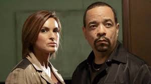 New York Unité Spéciale, Passage à l'acte ? S10E02 : résumé