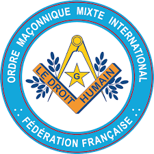 La majorité de nos hommes politiques en font partie, la majorité de nos avocats, de nos juges, du personnel médiatique, des grands industriels, etc. Francs Macons De La Federation Francaise Du Droit Humain