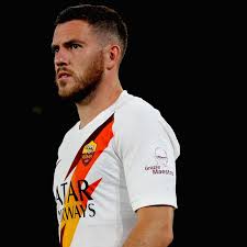 Impact veretout will remain on the mend with a thigh strain he suffered at the beginning of may. Veretout Mkhitaryan Thrived In Roma S Multi Look Midfield This Season Chiesa Di Totti