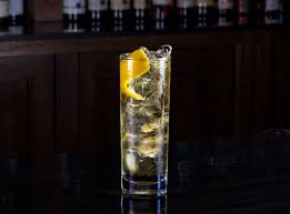 Learn how to make this classic whisky highball with our simple recipe. Whisky Highball Scotch Whisky