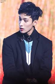 These can be made by a cosmetologist, your local barber or beautician, or even diy as long as you have a steady hand and are sure enough. Pin On Kpopru Memu