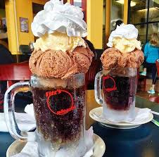 The 25 Best Foods To Eat In St Louis Before You Die St Louis Missouri Vacation St Louis Food St Louis Restaurants