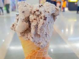 Selain itu suasana yang ditawarkan juga asyik, dengan harga menu sangat ramah kantong. Bvgil Gelato Wonokromo Surabaya Lengkap Menu Terbaru Jam Buka No Telepon Alamat Dengan Peta