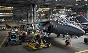 Premier cours de préparation au brevet d'initiation aéronautique sur les propriétés de l'air et atmosphère standard.si vous avez des questions, n'hésitez. Fiche Metier Technicien De Maintenance Vecteur Et Moteur