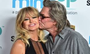 Kurt russell walks off 2nd interview on gun control 2 separate interviews here. Goldie Hawn Reveals Moment She Fell In Love With Kurt Russell And It Involves Kate And Oliver Hudson Hello