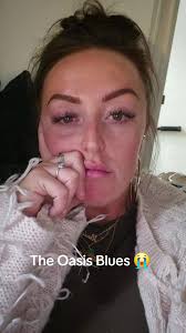 The Emotional Impact of Oasis Concerts