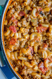 This creamy dish tastes just as delightful, with each bowl. Chili Mac And Cheese Recipe 30 Minute Dinner From The Food Charlatan This Chili Mac And Cheese Recipe Is Your Chili Mac And Cheese Pasta Dishes Beef Recipes