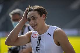 From wikimedia commons, the free media repository. Lafayette S Mondo Duplantis Sets Outdoor Pole Vault Record Video