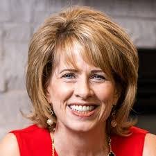 Lisa Reddick's Instagram, Twitter & Facebook