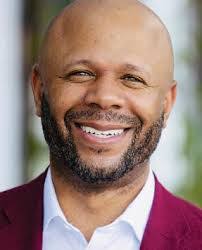 Arlan Grover's Instagram, Twitter & Facebook