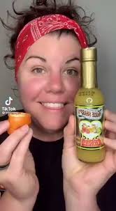 Mari Sharp Grapefruit pulp habanero sauce