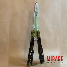 Heirlooms are the rarest and most expensive cosmetics in the game, with a very low drop chance. Apex Legends Octane Heirloom Butterfly Knife Mirage Makes