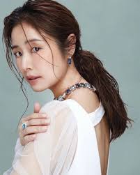 Nghệ sĩ hạnh phúc, thành công nhất dàn sao "Hoàn Châu cách cách"