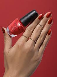 Vernis Opi Now Museum Now You Don T Opi Modnye Nogti Fotografiya Ruk Manikyur