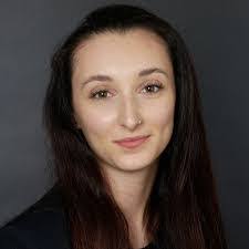 Alicia Maser's Instagram, Twitter & Facebook